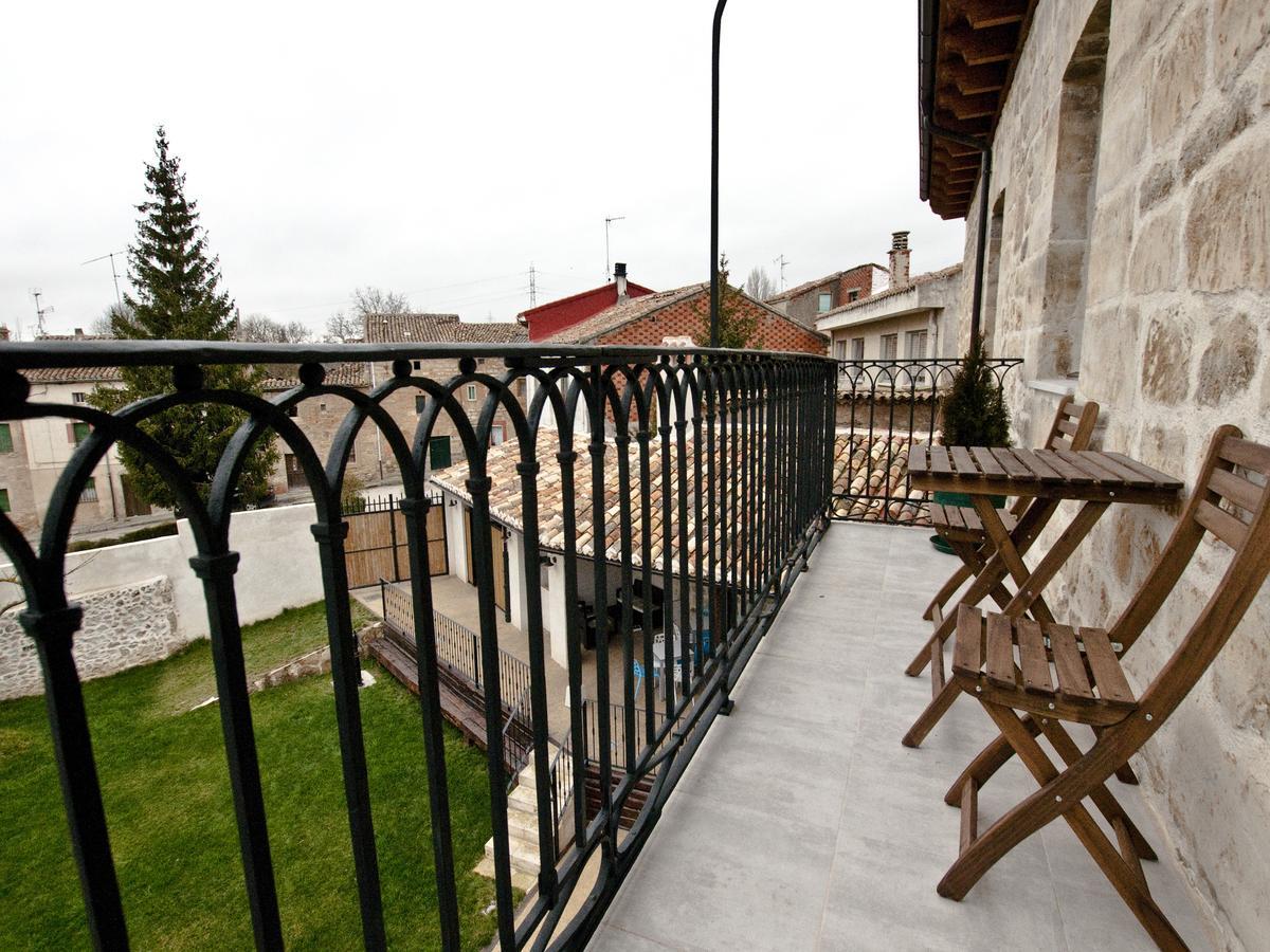 La Casa De Beli Hotel Tardajos Exterior photo